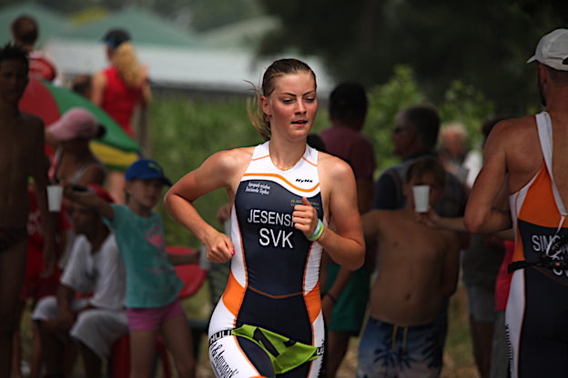 jesenska22.akva17surany